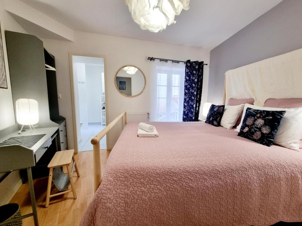 Coquette Maison De Ville Calme Avec Patio Angoulême Eksteriør bilde