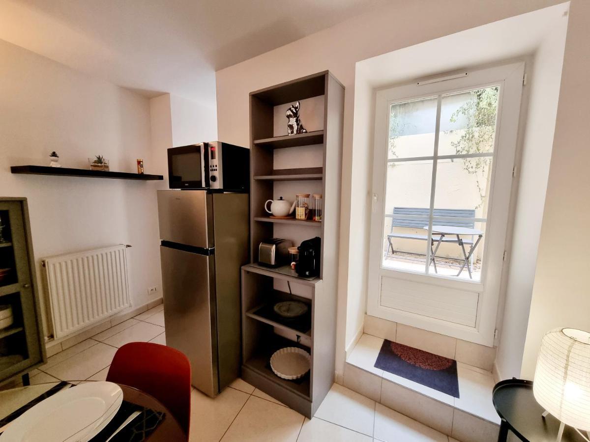 Coquette Maison De Ville Calme Avec Patio Angoulême Eksteriør bilde
