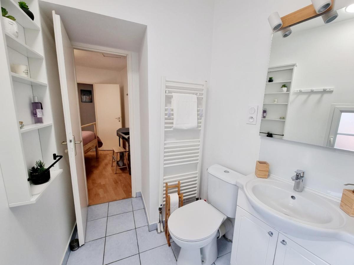 Coquette Maison De Ville Calme Avec Patio Angoulême Eksteriør bilde