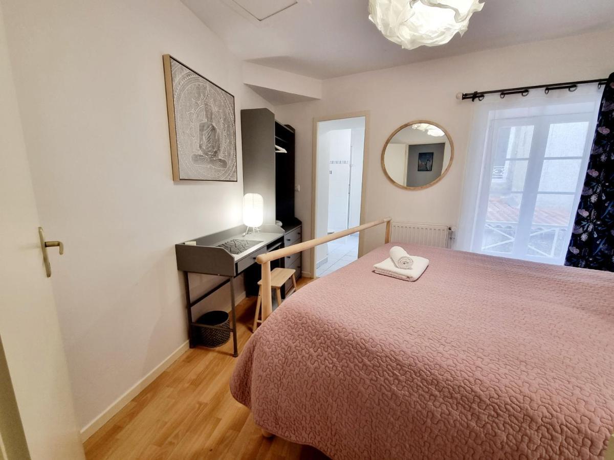Coquette Maison De Ville Calme Avec Patio Angoulême Eksteriør bilde